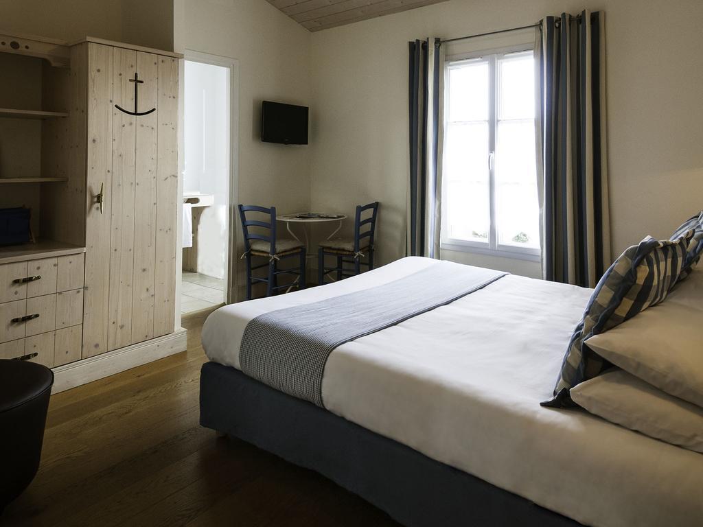 Hôtel La Galiote en Ré La Flotte Habitación foto